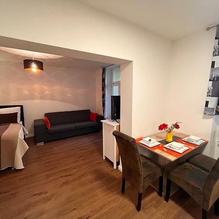 Amazing Apartment Zborovska Praha Exteriér fotografie