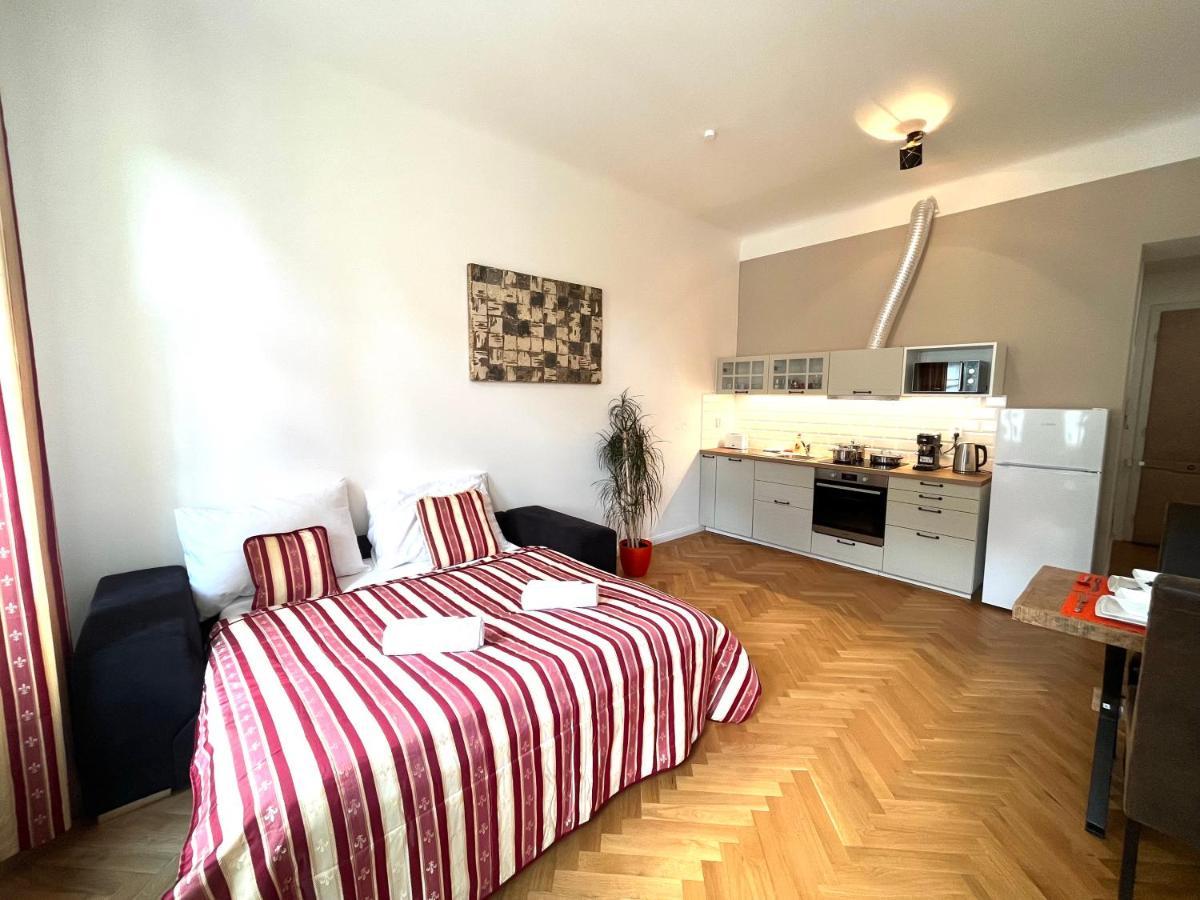Amazing Apartment Zborovska Praha Exteriér fotografie